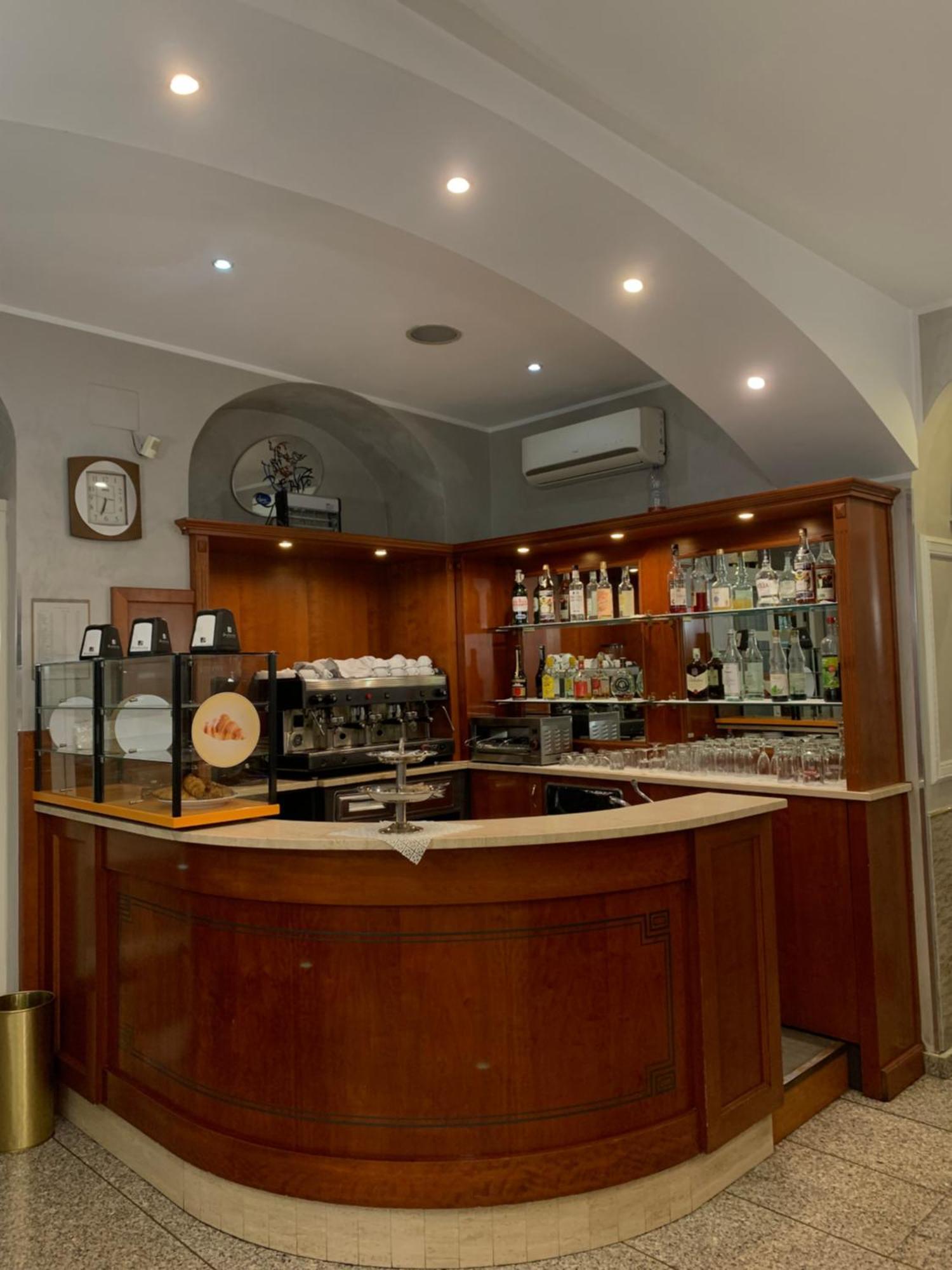 Hotel Antico Distretto Turin Exterior photo