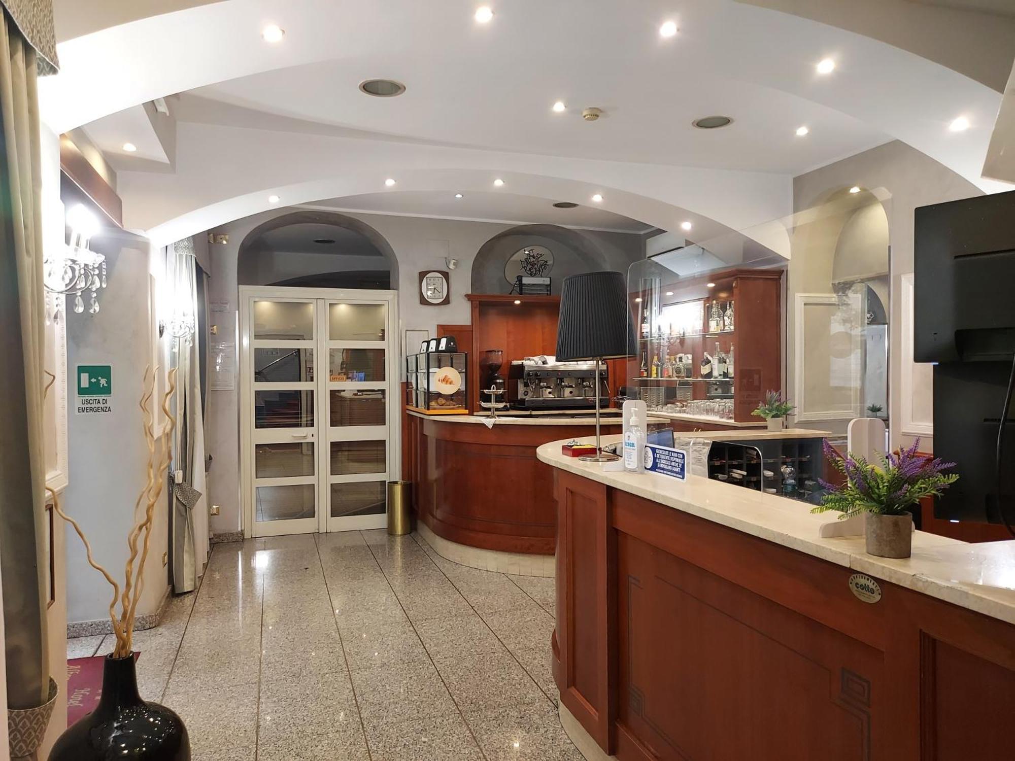 Hotel Antico Distretto Turin Exterior photo